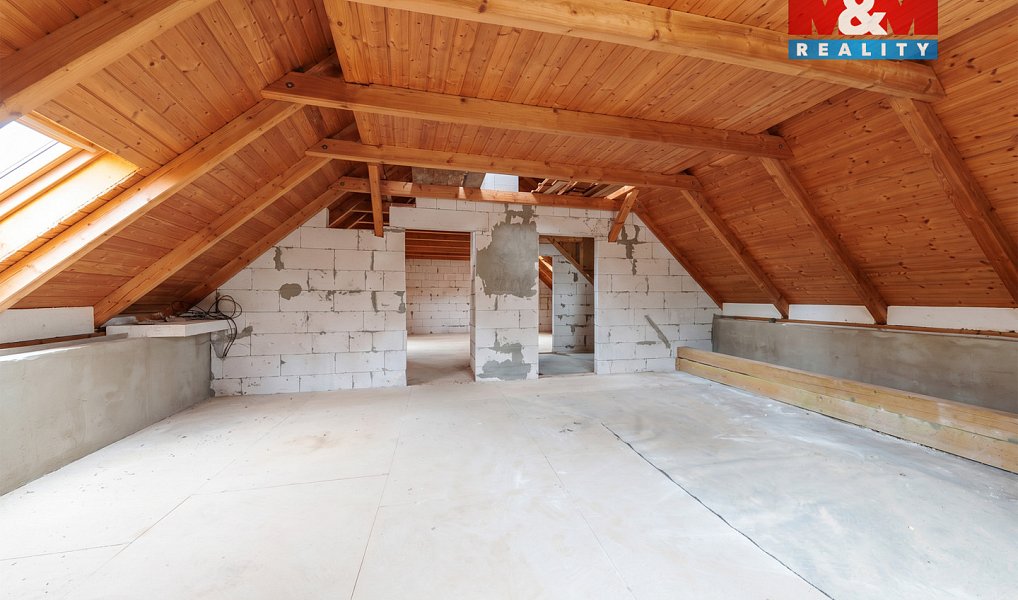 Prodej domu 180 m² s pozemkem 2 810 m², Habartov – náhled fotky 11