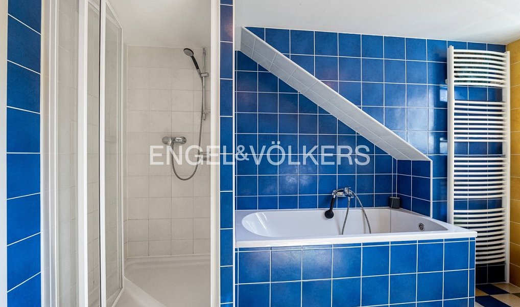 Pronájem bytu 4+kk 144 m², Praha – náhled fotky 9