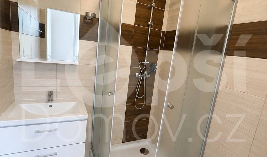 Pronájem bytu 3+1 73 m², Jeseník – náhled fotky 9