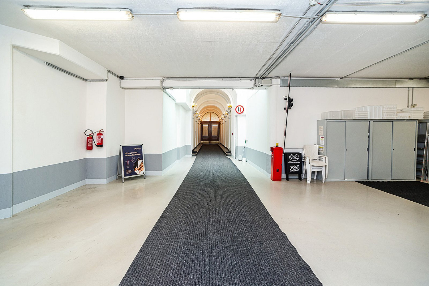 Pronájem kanceláře 225 m² — photo 5