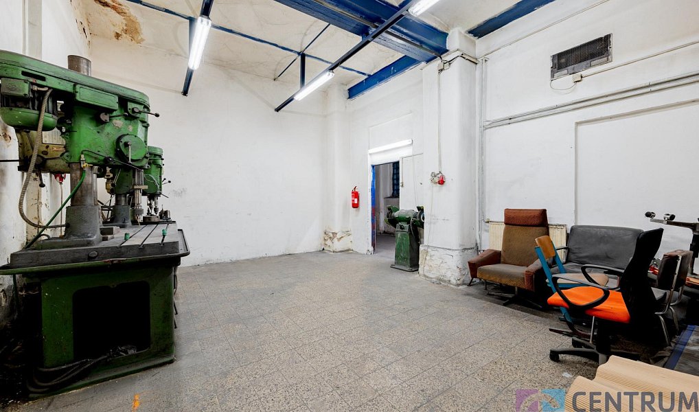 Prodej výrobních prostor 492 m², Smržovka – náhled fotky 3