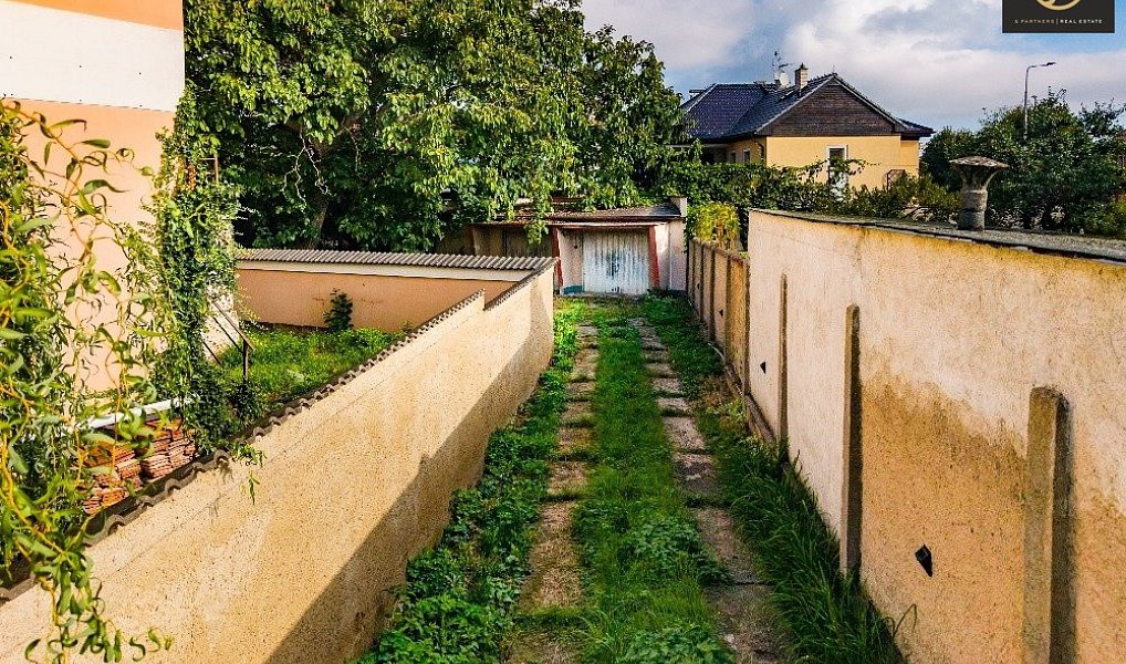 Prodej stavebního pozemku 328 m², Kladno – náhled fotky 4