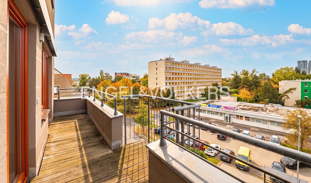 Prodej bytu 6+kk 161 m², Praha – náhled fotky 7