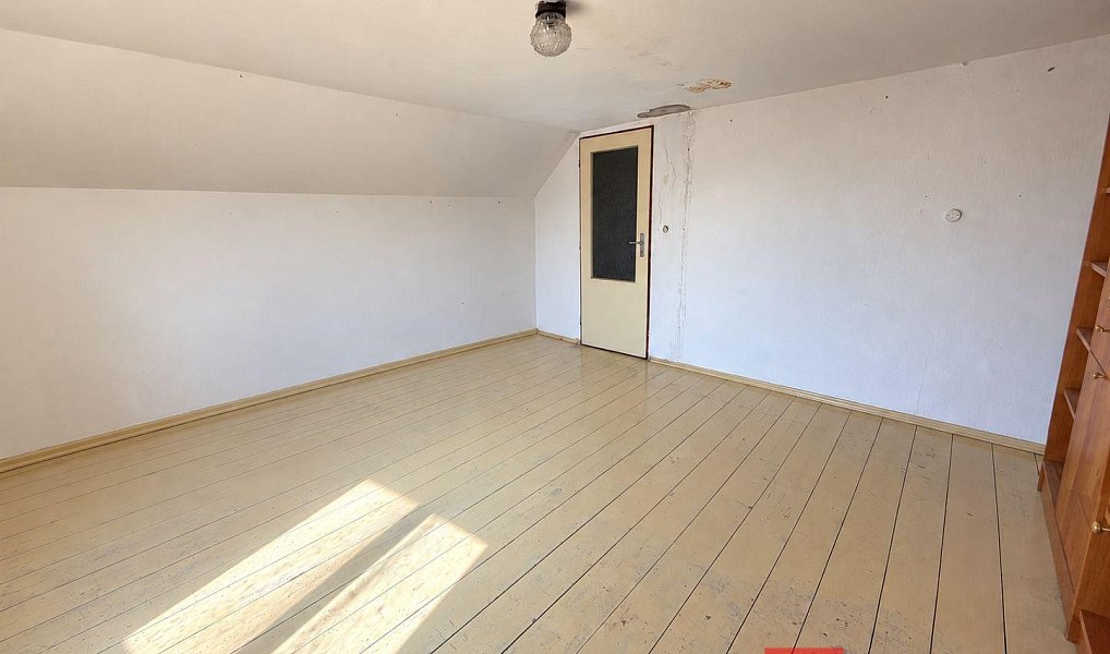 Prodej domu 138 m² s pozemkem 310 m², Ledčice – náhled fotky 22