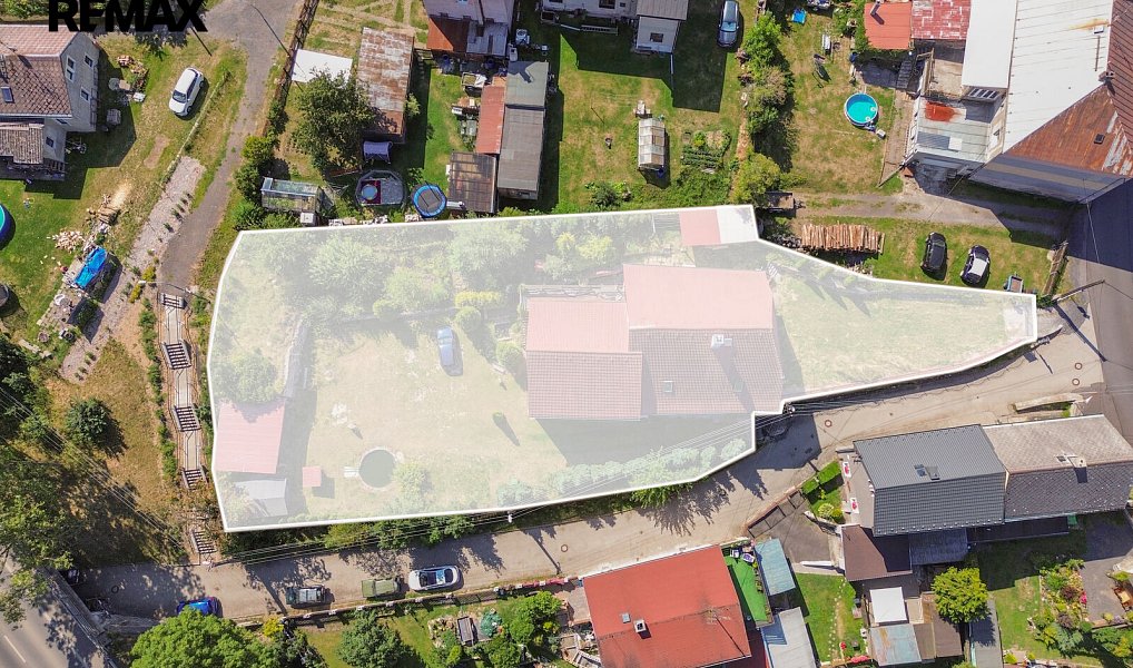Prodej domu 323 m² s pozemkem 1 638 m², Bochov – náhled fotky 30