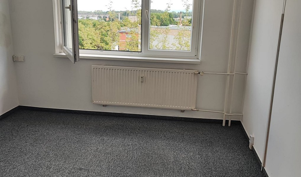 Pronájem bytu 1+1 36 m², Cheb – náhled fotky 7