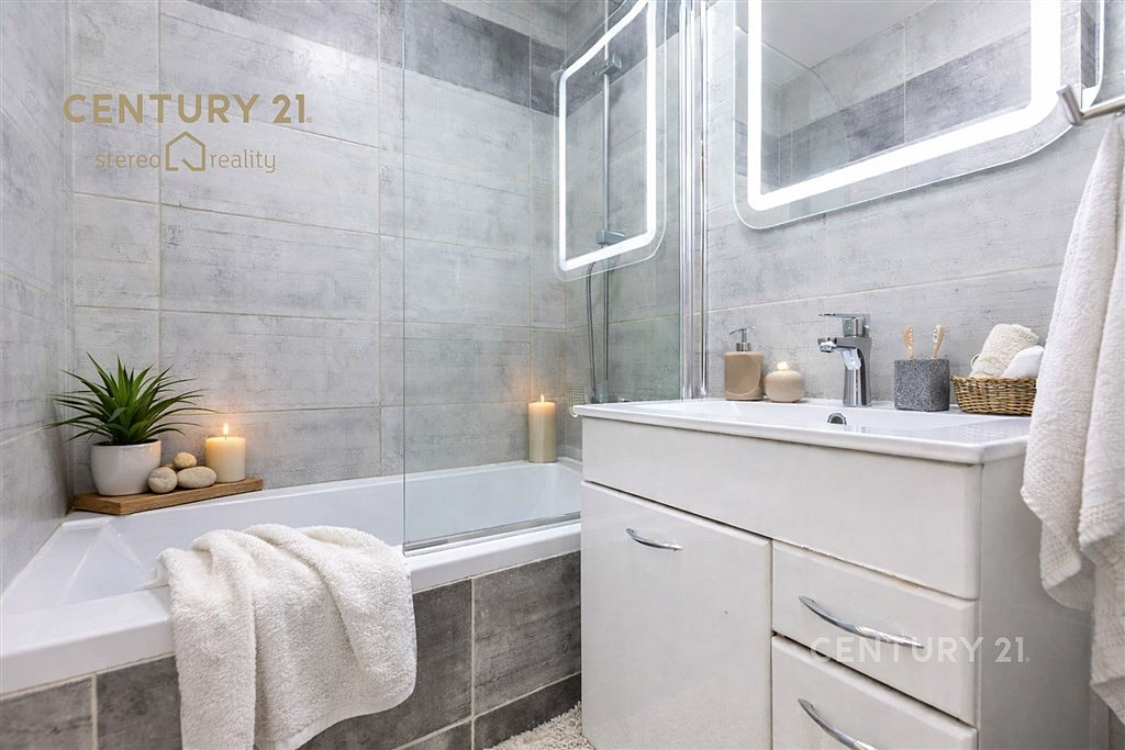 Prodej bytu 4+kk 89 m²