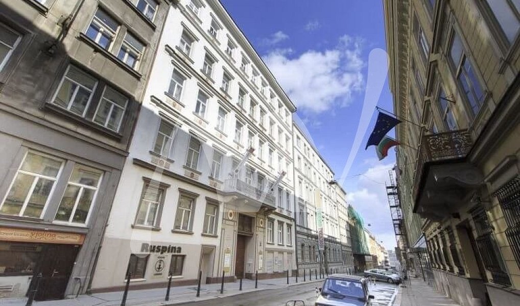 Pronájem kanceláře 120 m², Praha – náhled fotky 3