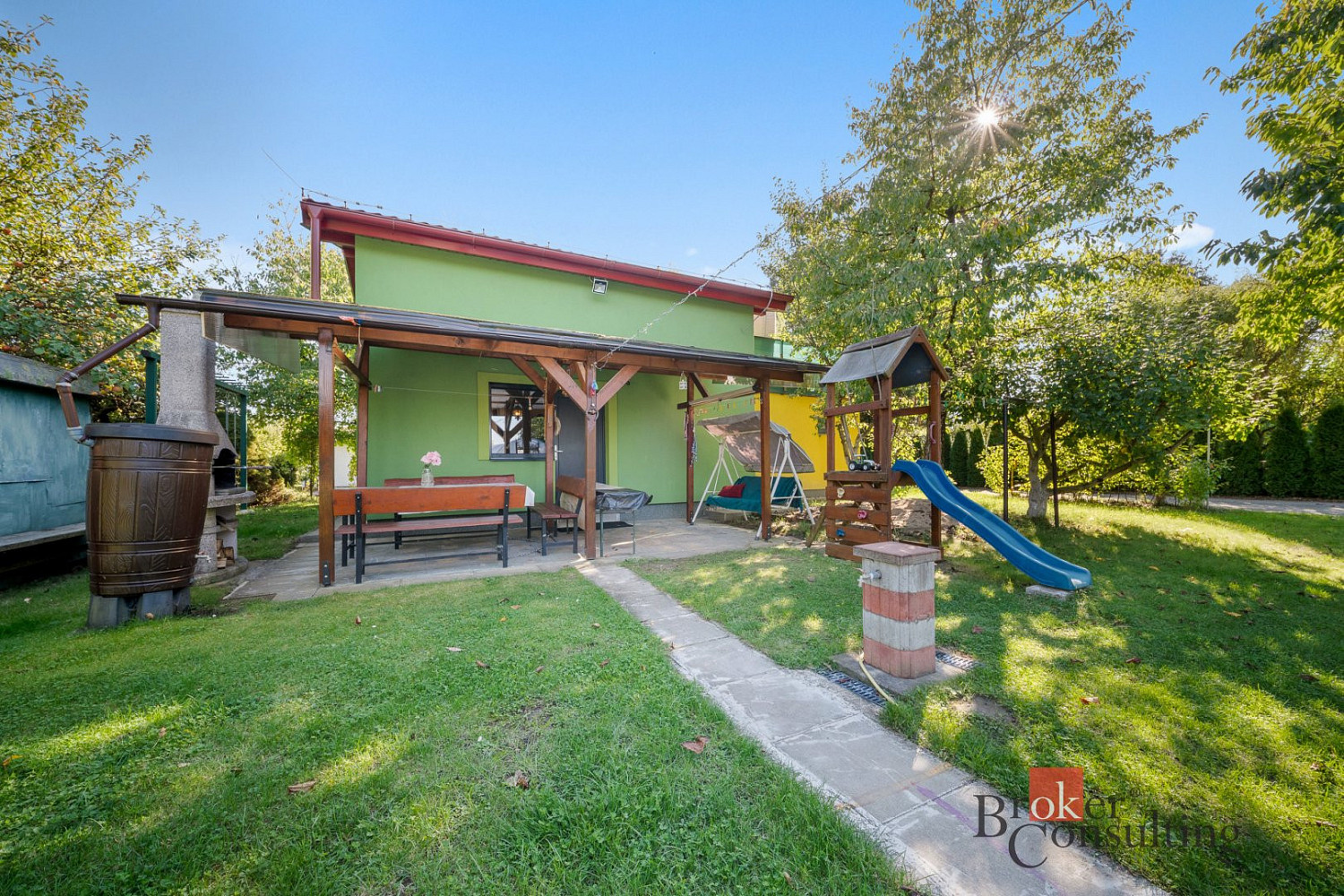 Prodej domu 64 m² s pozemkem 581 m², Hradec Králové