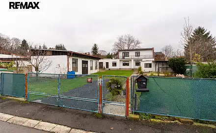 Prodej domu 300 m² s pozemkem 172 m², Zahrádky, Teplice - Sobědruhy