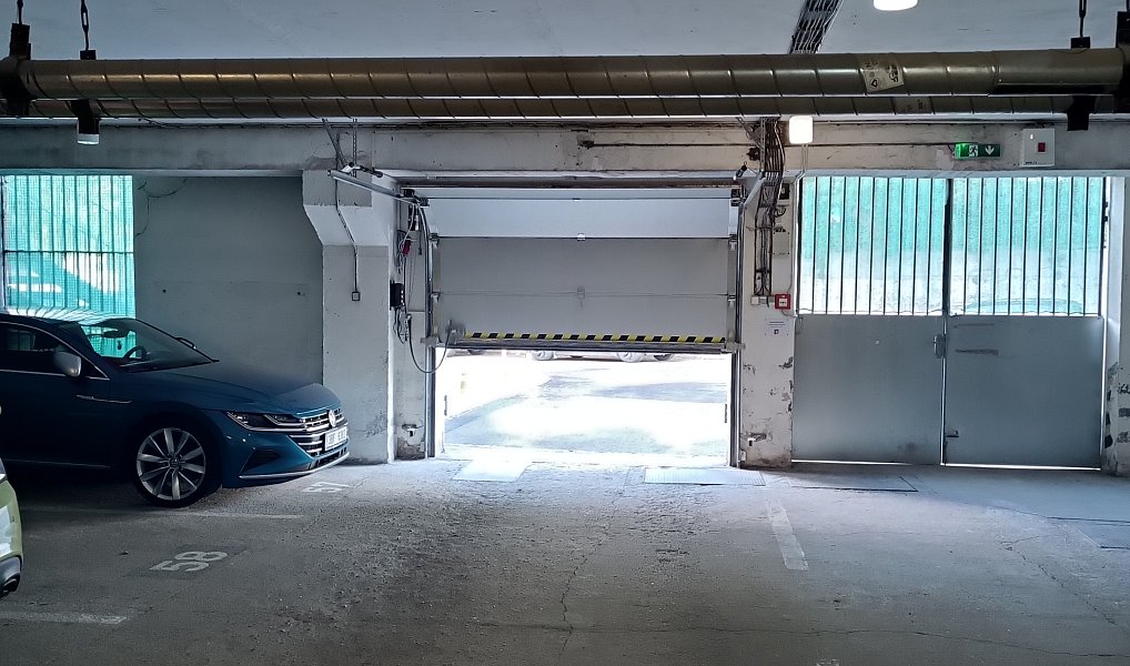 Prodej garážového stání 12 m², Praha 4 - Kamýk, ul. Ve Lhotce, Praha – náhled fotky 9