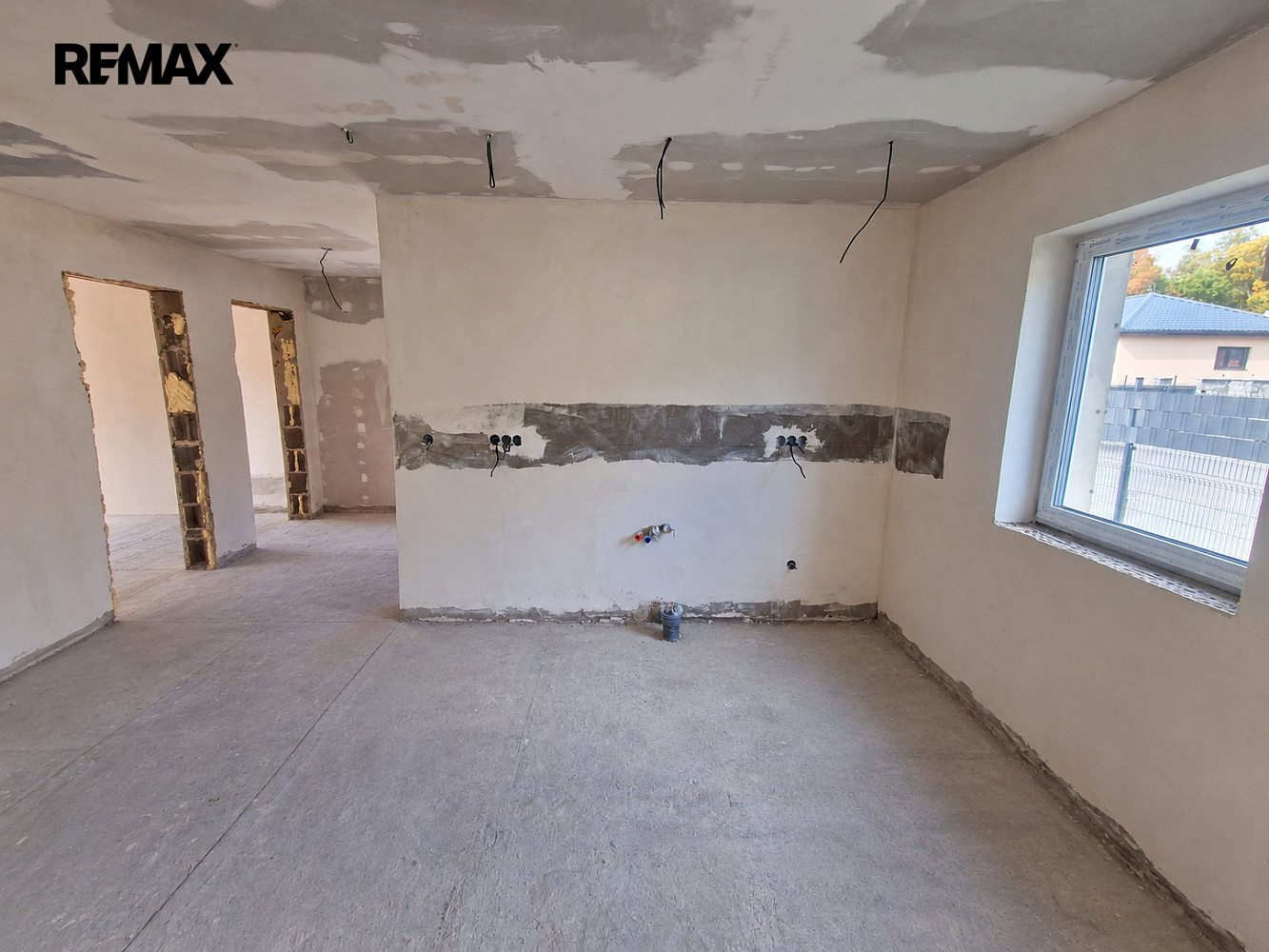Prodej stavebního pozemku 843 m² – fotografie 3