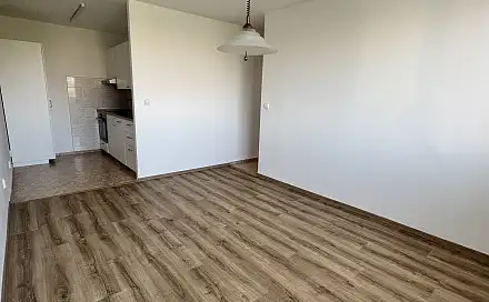 Pronájem bytu 2+kk 39 m², 17. listopadu, Neratovice, okres Mělník