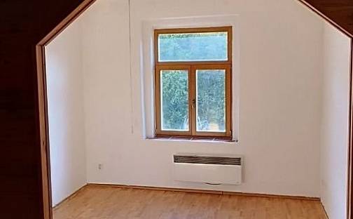 Prodej bytu 1+kk 29 m², Pod Kavalírkou, Praha 5 - Košíře