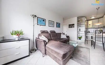 Pronájem bytu 2+kk 43 m²