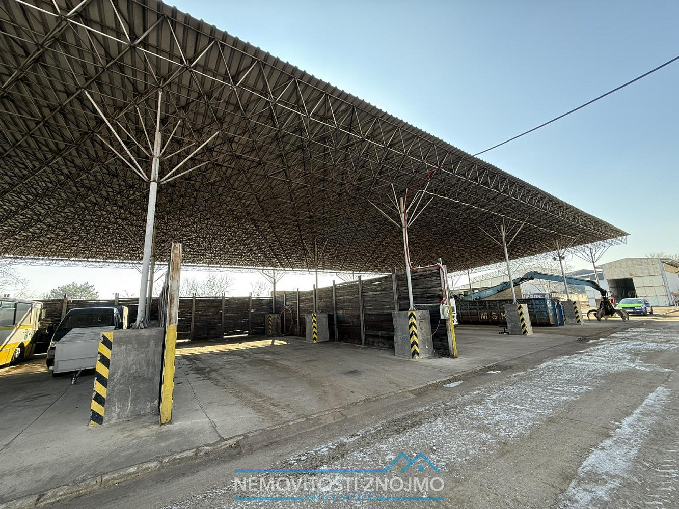 Pronájem komerčního objektu (jiného typu) 2 921 m² – fotografie 4