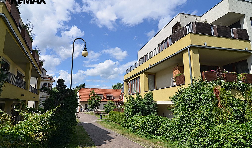 Prodej bytu 3+kk 71 m², Praha – náhled fotky 15