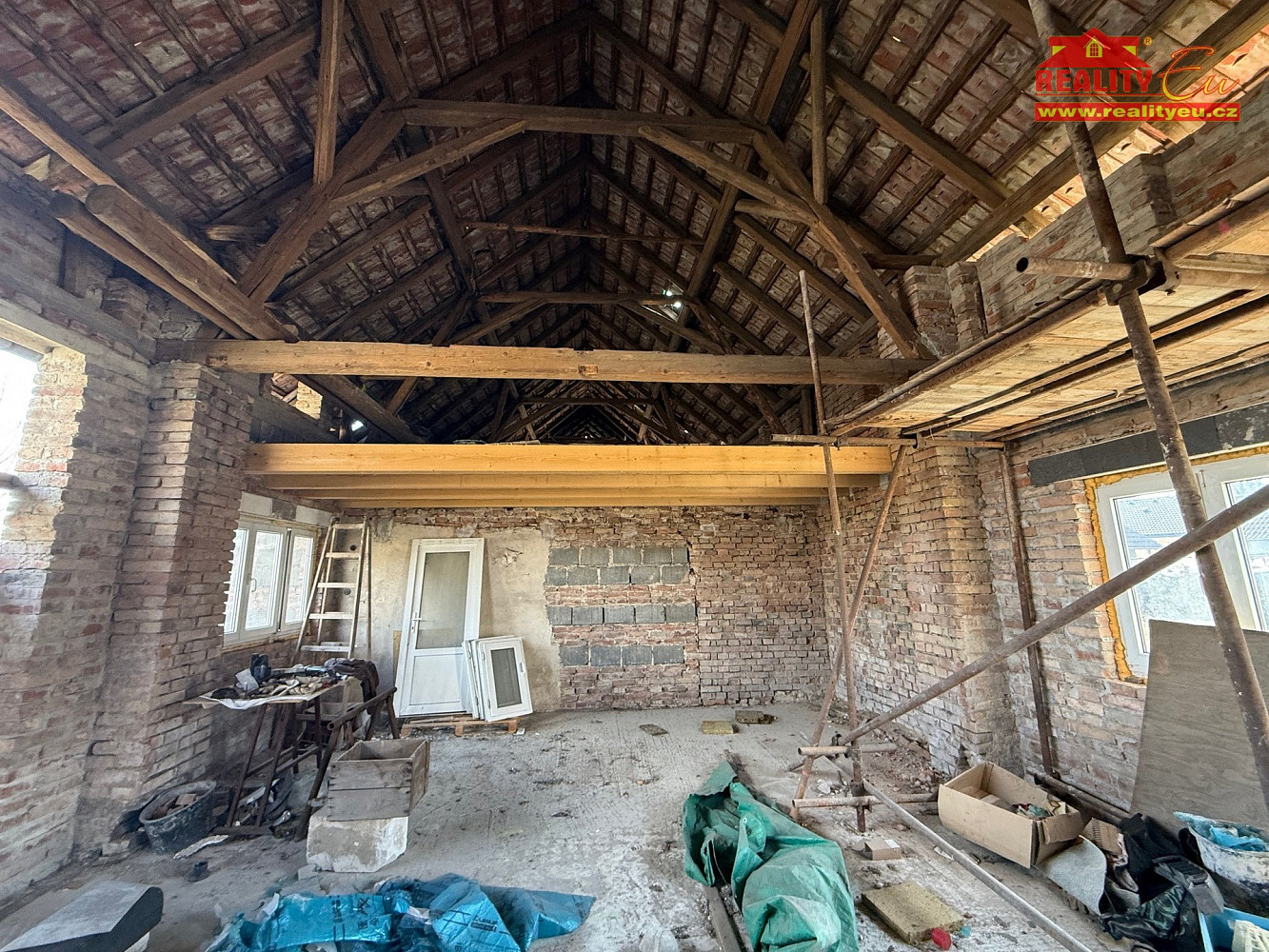 Prodej domu 201 m² s pozemkem 762 m² – fotografie 5