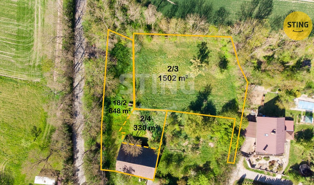 Prodej stavebního pozemku 2 480 m², Kly – náhled fotky 2