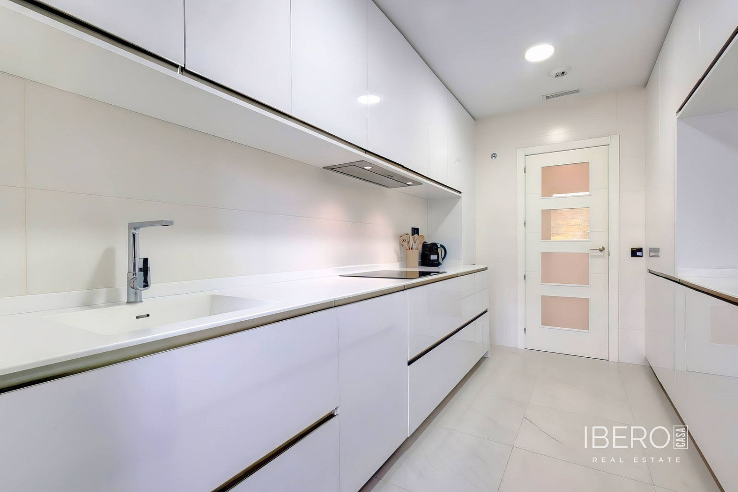 Pis 3+kk – Estepona, Barriada Islas Canarias - Més