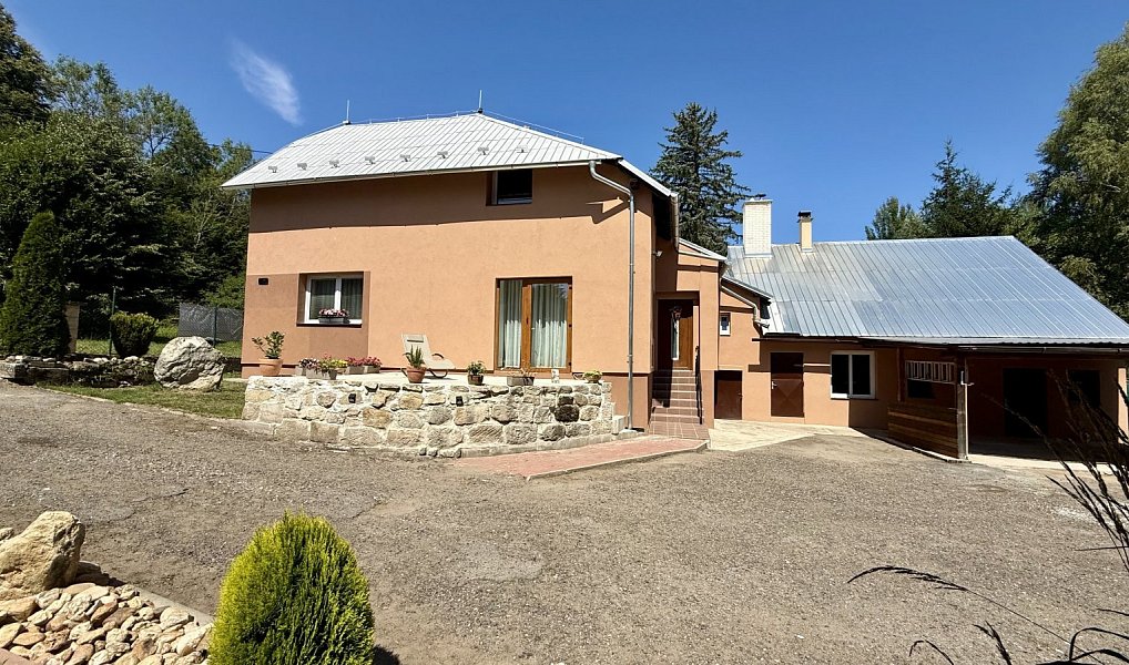 Prodej domu 157 m² s pozemkem 1 345 m², Bělá pod Bezdězem – náhled fotky 34