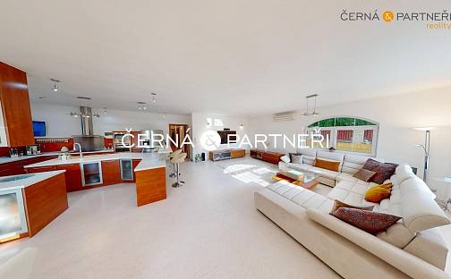 Prodej domu 602 m² s pozemkem 2 680 m², Vítězná, Ústí nad Labem - Svádov