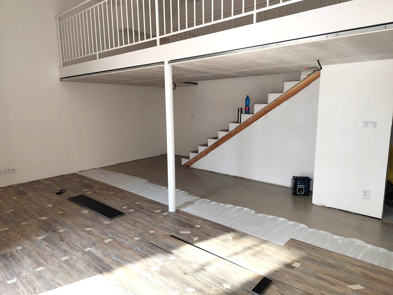 Pronájem obchodních prostor 64 m² – fotografie 3