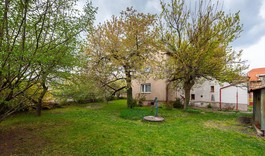Prodej domu 150 m² s pozemkem 674 m², Praha – náhled fotky 2