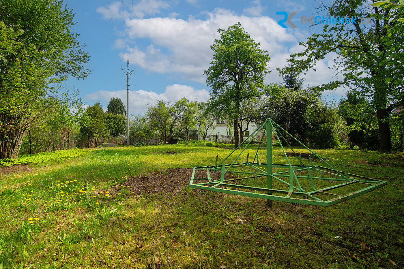 Prodej stavebního pozemku 836 m² – fotografie 5