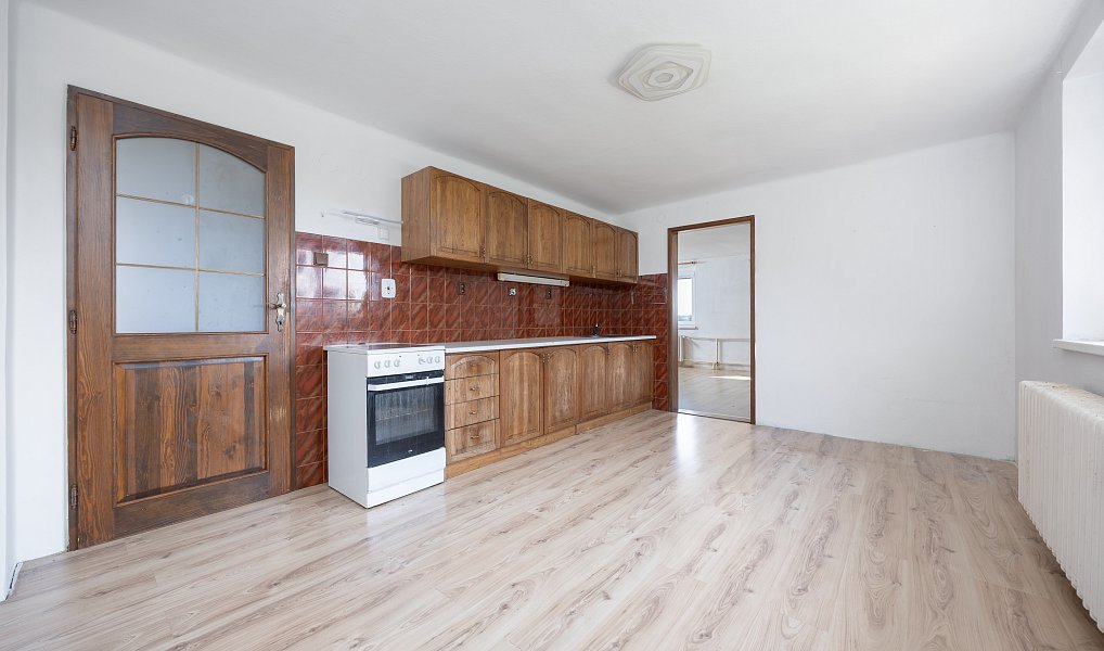Prodej domu 193 m² s pozemkem 1 302 m², Strančice – náhled fotky 43