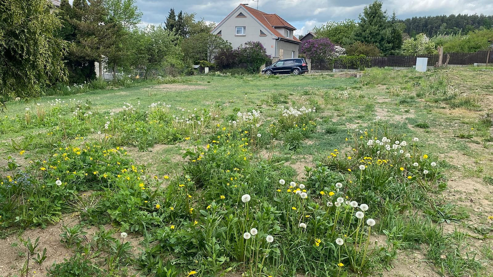 Prodej stavebního pozemku 865 m² — photo 2