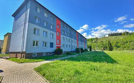 Pronájem bytu 3+1 63 m², Družstevní, Vsetín