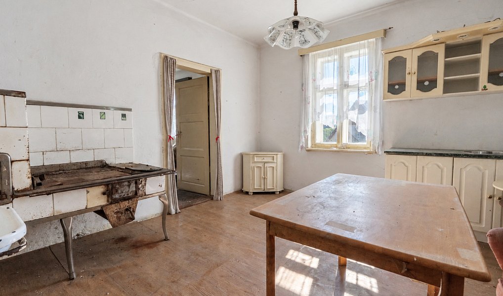 Prodej domu 190 m² s pozemkem 945 m², Chotěvice – náhled fotky 5