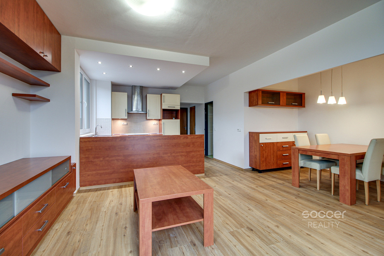 Pronájem bytu 3+kk 71 m² – fotografie 2