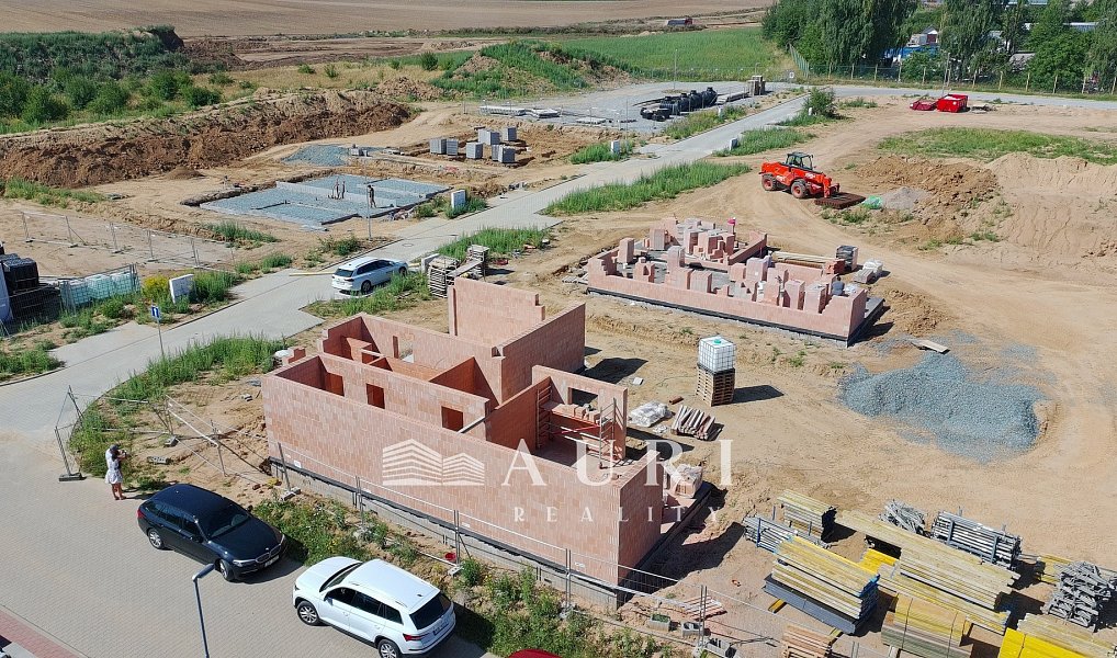 Prodej domu 250 m² s pozemkem 774 m², Úvaly – náhled fotky 17