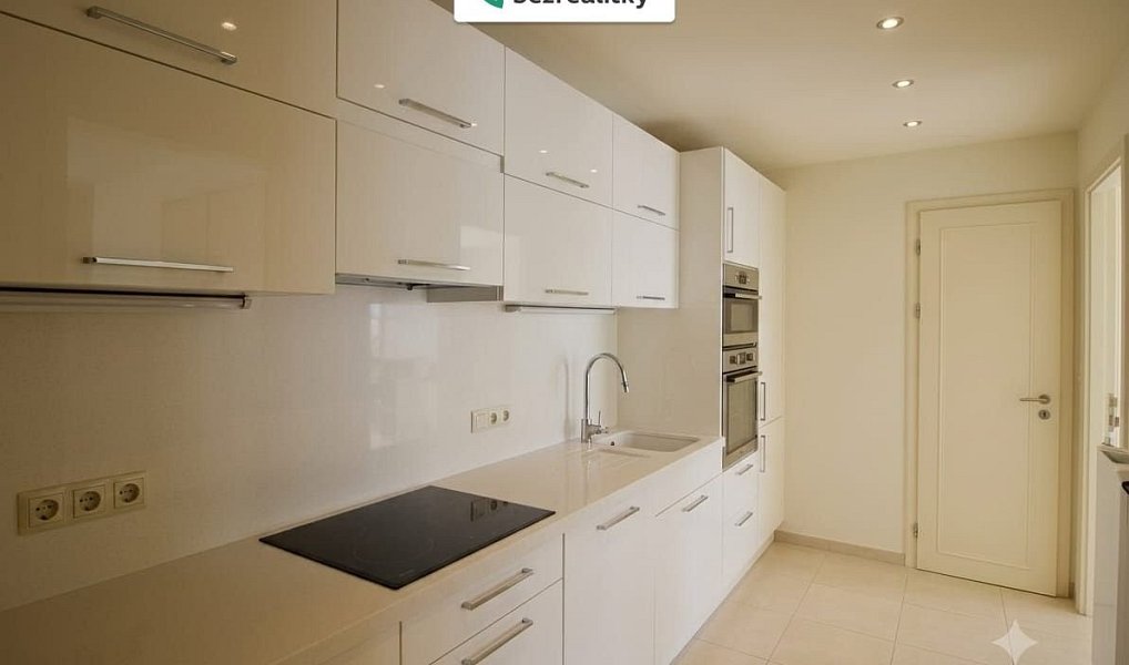 Prodej bytu 3+kk 84 m², Praha – náhled fotky 2