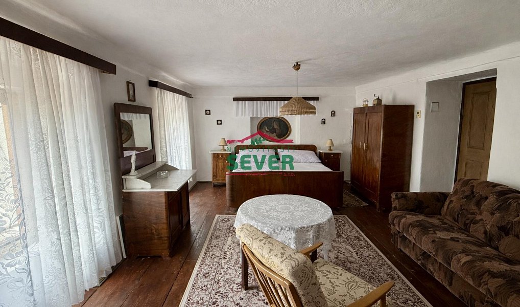 Prodej domu 300 m² s pozemkem 925 m², Čistá – náhled fotky 7