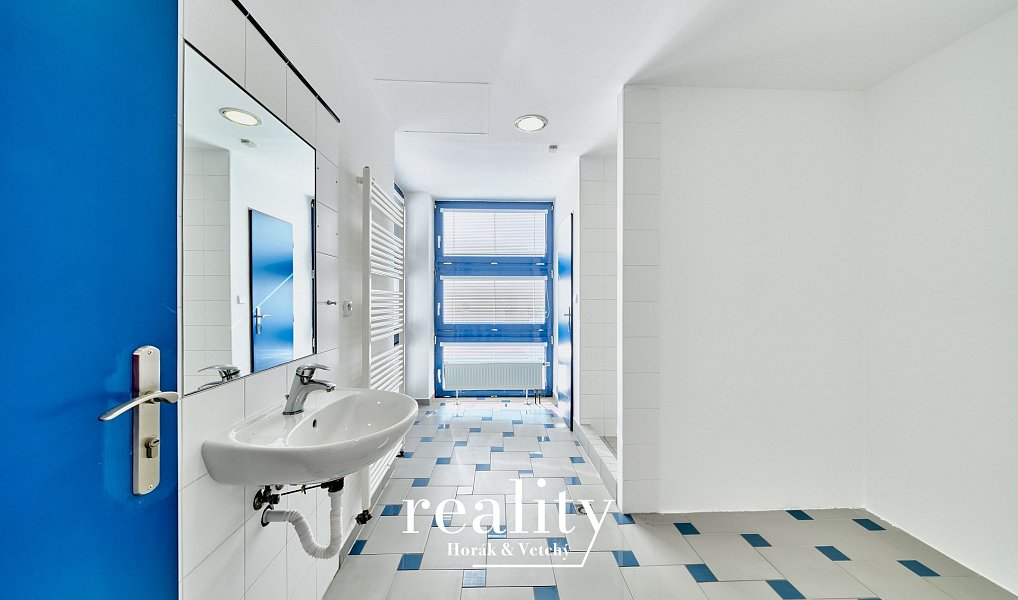 Pronájem kanceláře 84 m², Znojmo – náhled fotky 11