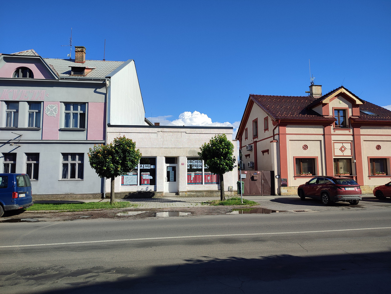 Pronájem obchodních prostor 92 m²