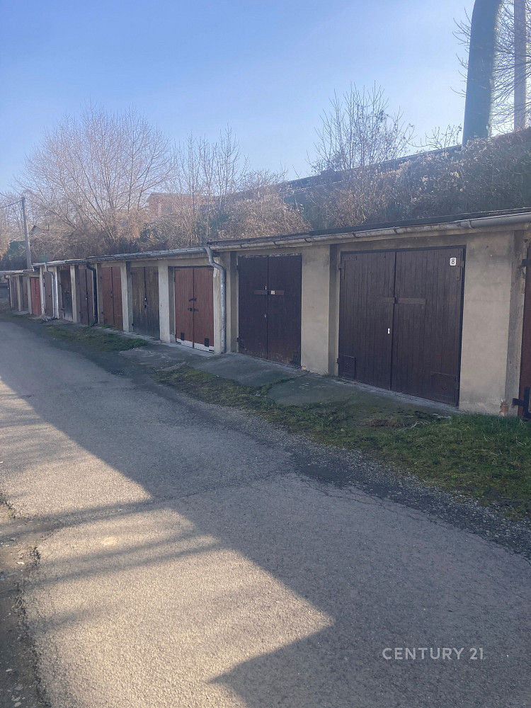 Pronájem garáže, 21m2, Teplice- Libušina – fotografie 3