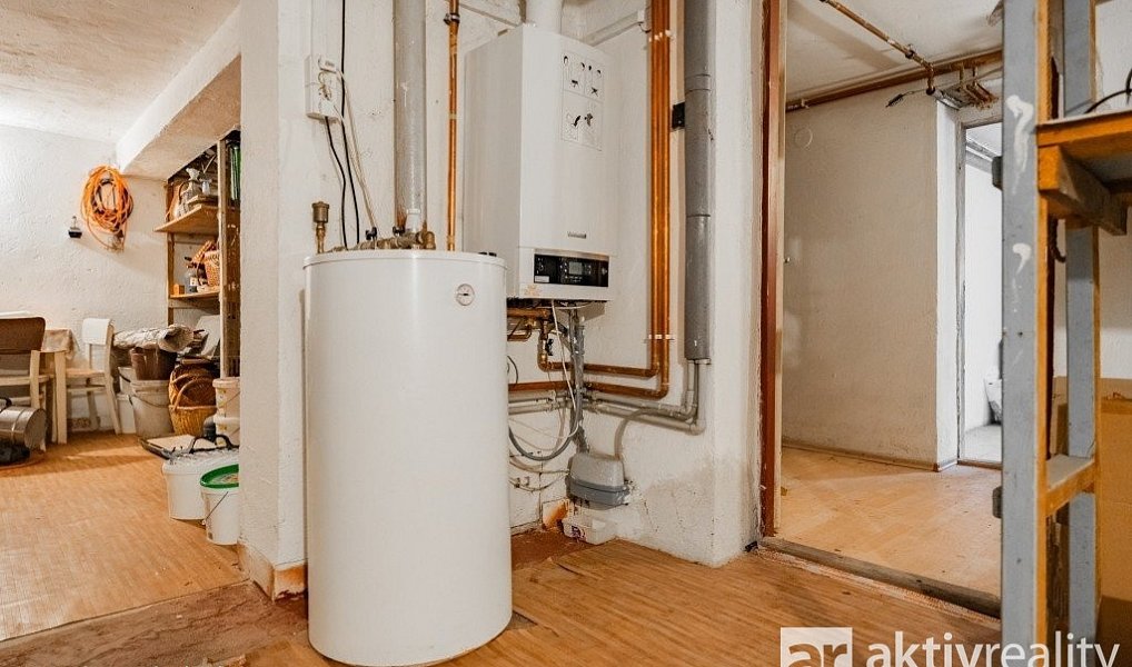 Prodej domu 225 m² s pozemkem 904 m², Vodochody – náhled fotky 23