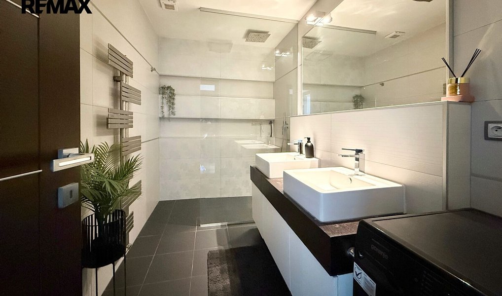 Prodej bytu 3+kk 69 m², Praha – náhled fotky 4