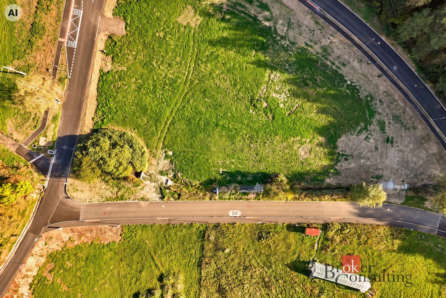 Prodej stavebního pozemku 895 m² – fotografie 4