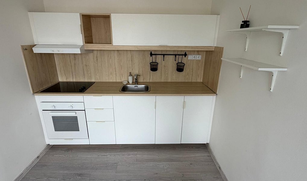 Prodej bytu 3+1 67 m², Teplice – náhled fotky 5