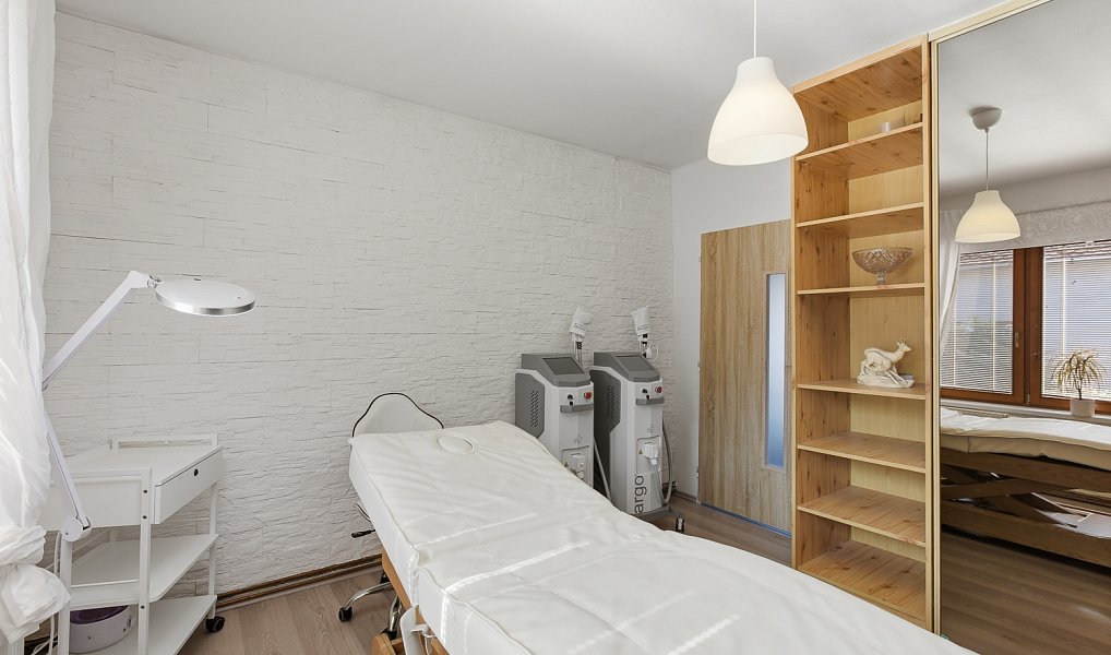 Prodej domu 201 m² s pozemkem 360 m², Rakovník – náhled fotky 16