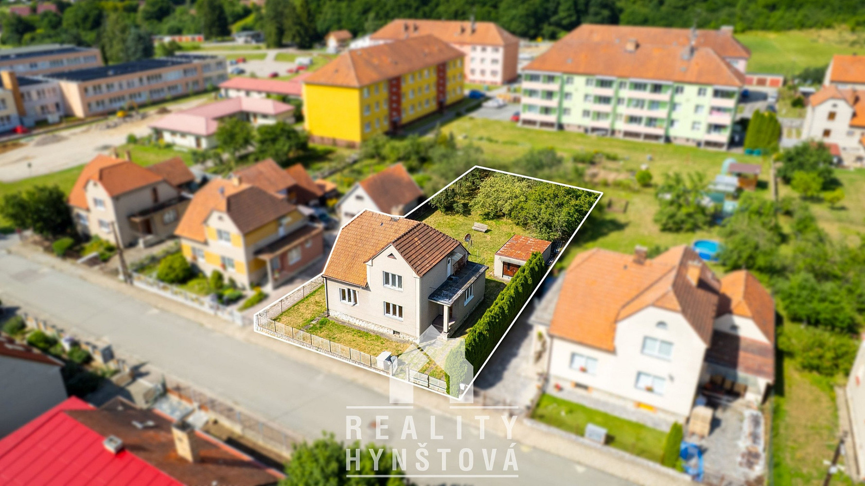 Prodej domu 130 m² s pozemkem 975 m² – fotografie 2
