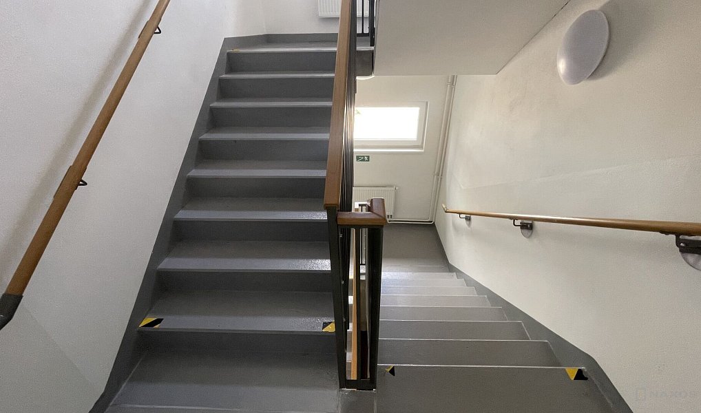 Prodej bytu 1+kk 37 m², Praha – náhled fotky 18