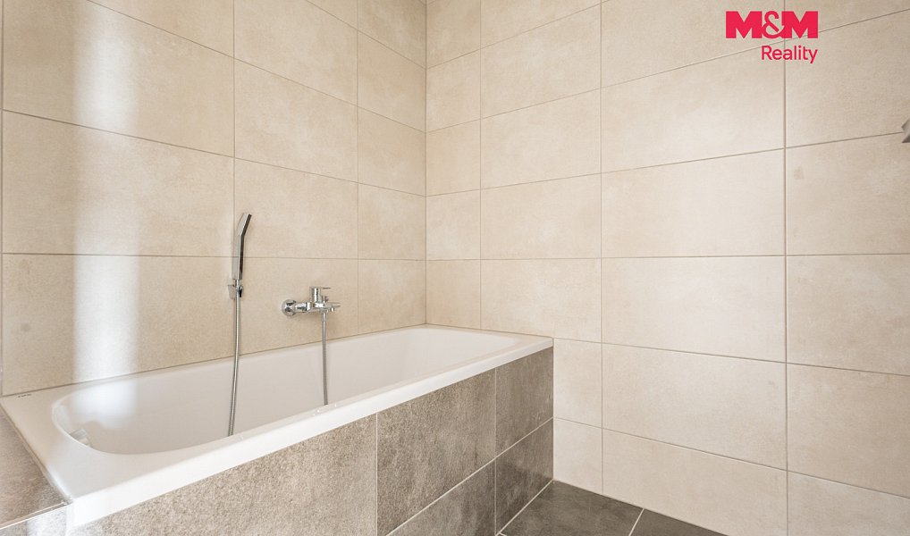 Prodej domu 116 m² s pozemkem 1 967 m², Česká Lípa – náhled fotky 21