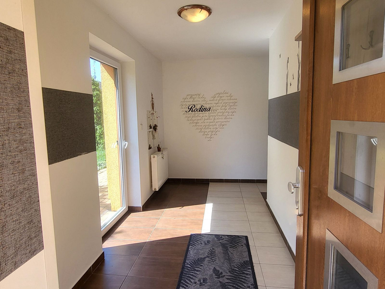 Prodej domu 181 m² s pozemkem 300 m² – pohled 4