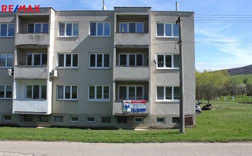 Prodej bytu 3+1 87 m², Nezdenice, okres Uherské Hradiště